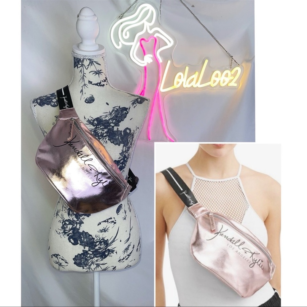 Kendall + Kylie Metallic Pink Fanny Pack/ Bum Bag/ Sling Bag • LIKE NEW •